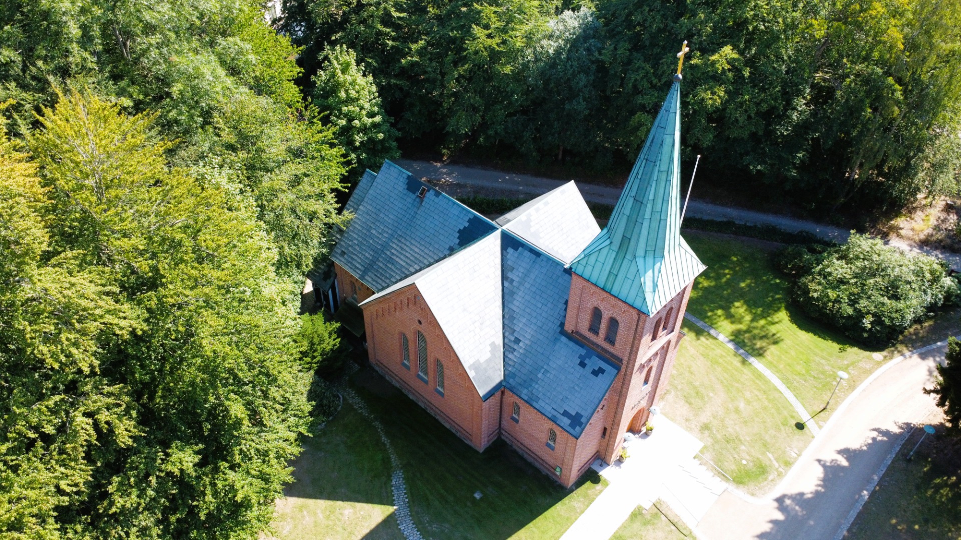 Vedbæk kirke